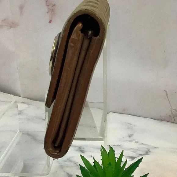 GUC Gucci Long Wallet - Picture 6 of 9